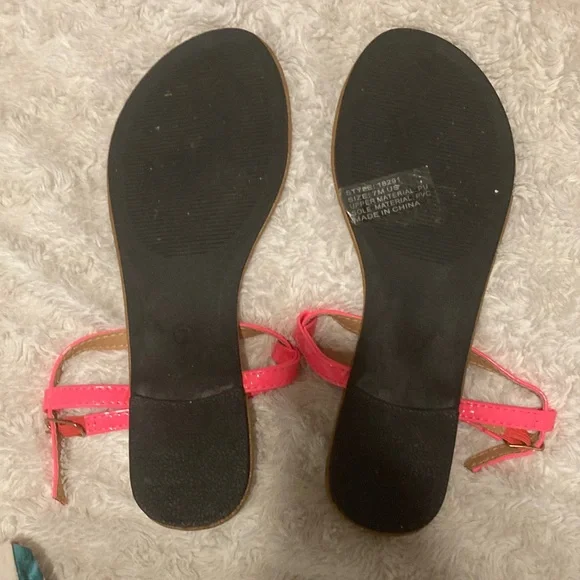 Charlotte Russe Multicolor Floral Maxi Dress with matching Sandals - Picture 9 of 9